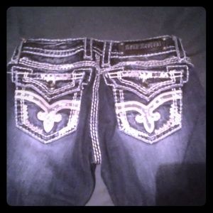 Rock revival 27.. 32 inseam